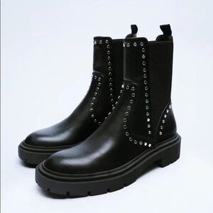 Women Zara chelsea boots size EUR-36 / US- 5